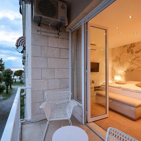 Apartment Mona Lisa's View In Old Town